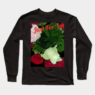 Roses in red Long Sleeve T-Shirt